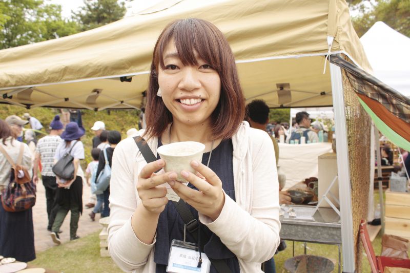 Yukiko Takahashi - Nghệ nhân gốm Yukiko Takahashi - Nghệ nhân gốm